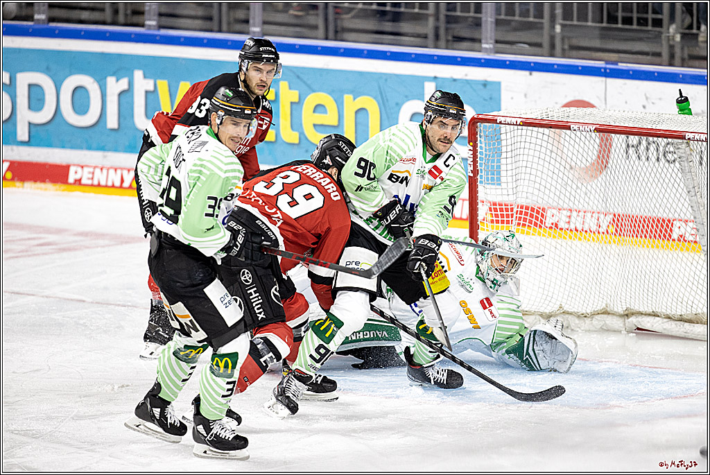 PENNY DEL;  Koelner Haie - Bietigheim Steelers; Koeln, 19.11.2021